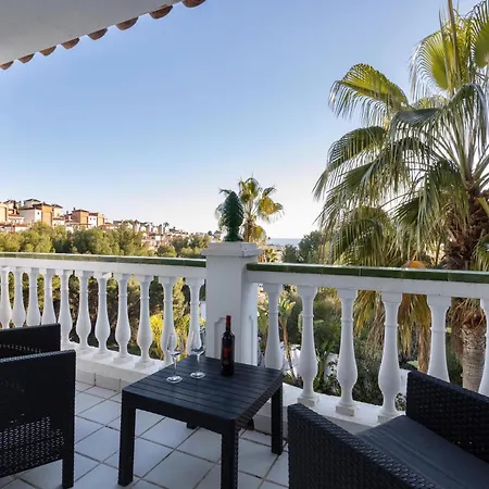 וילה Villa Nerja